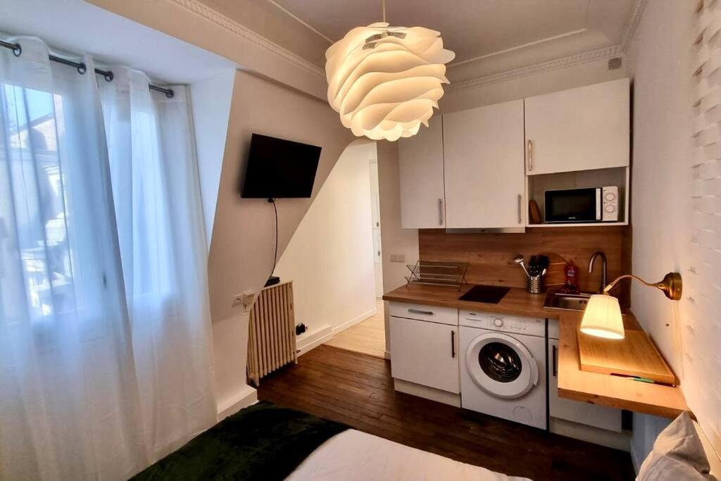 Champs-Elysees - Suite For 2 People Paris Exterior foto