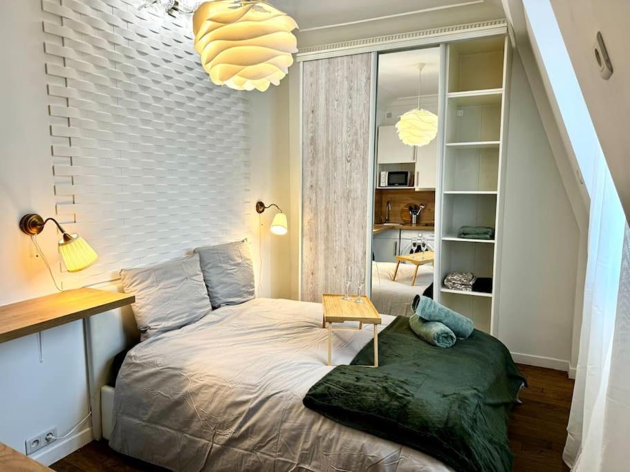 Champs-Elysees - Suite For 2 People Paris Exterior foto